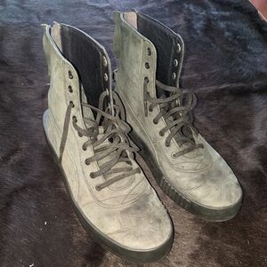 Puma Weeknd xo parallel triple black 